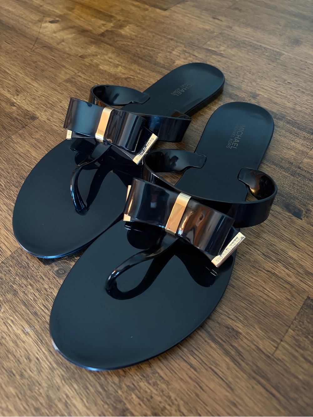 MICHAEL Michael Kors Kayden Bow Jelly Thong Sandals